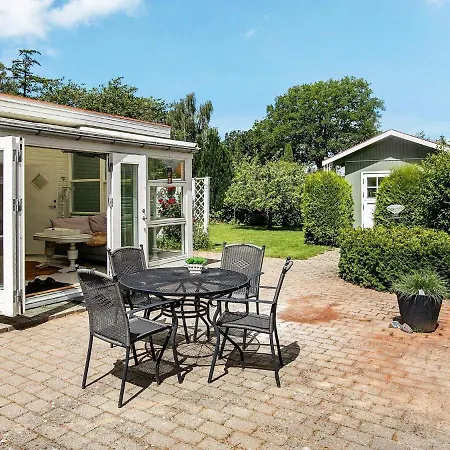 Holiday home 6 Person In Faxe Ladeplads Fakse Ladeplads