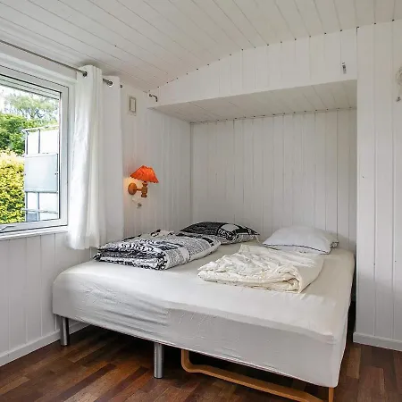 6 Person In Faxe Ladeplads Holiday home Fakse Ladeplads
