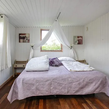 Holiday home 6 Person In Faxe Ladeplads *